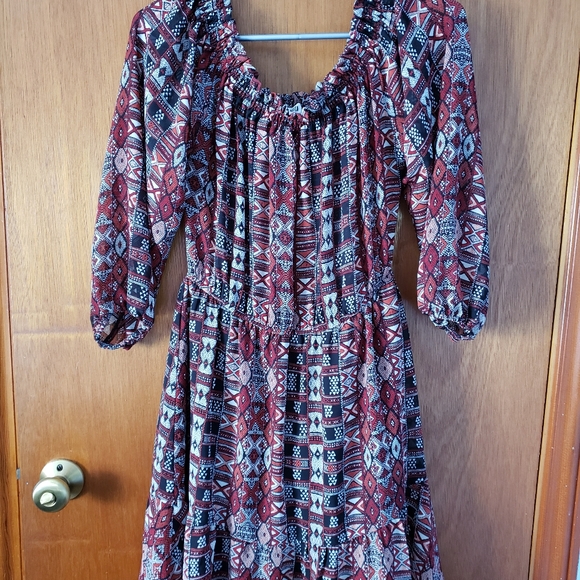 Dress - Picture 1 of 2